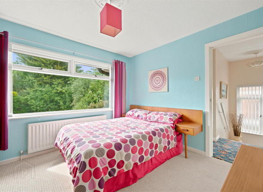 24 Roddens Park, Belfast, BT5 7JG