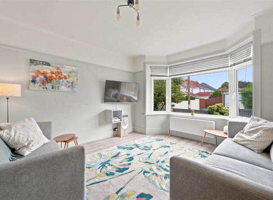 3 Thornhill Park, Belfast, BT5 7AR