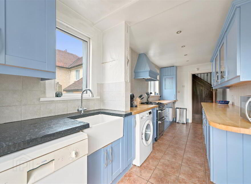 3 Thornhill Park, Belfast, BT5 7AR