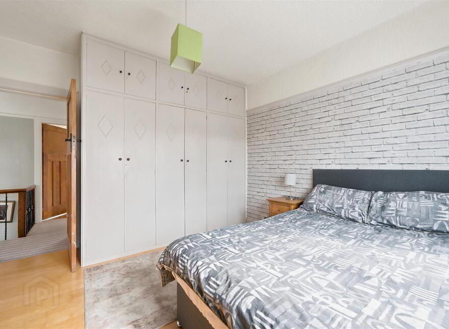 3 Thornhill Park, Belfast, BT5 7AR