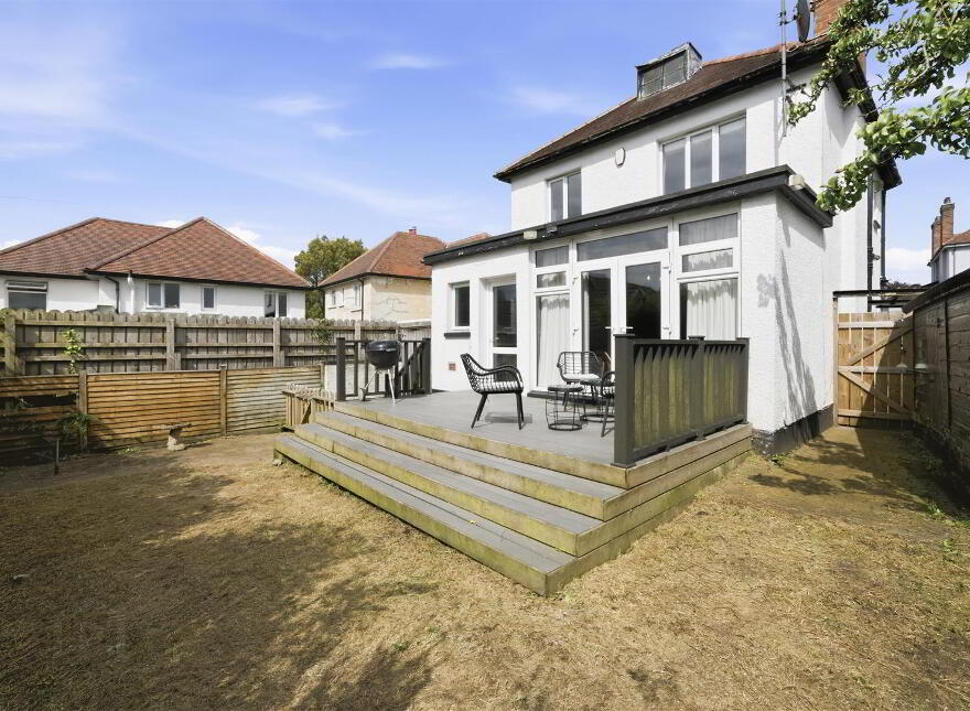 3 Thornhill Park, Belfast, BT5 7AR