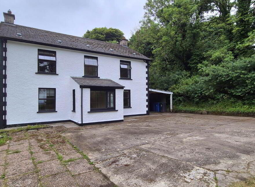 4 Upper Killea Road, Derry, BT48 9XS