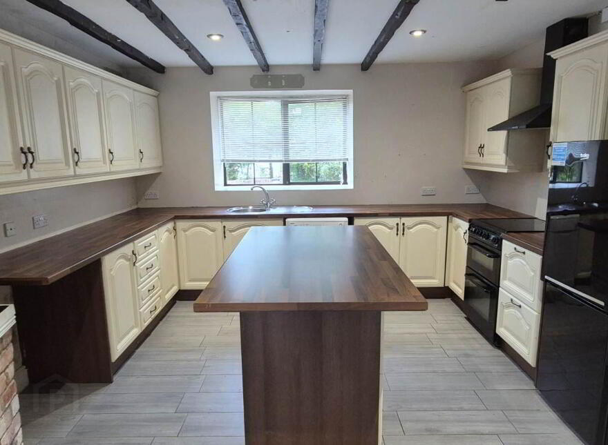 4 Upper Killea Road, Derry, BT48 9XS