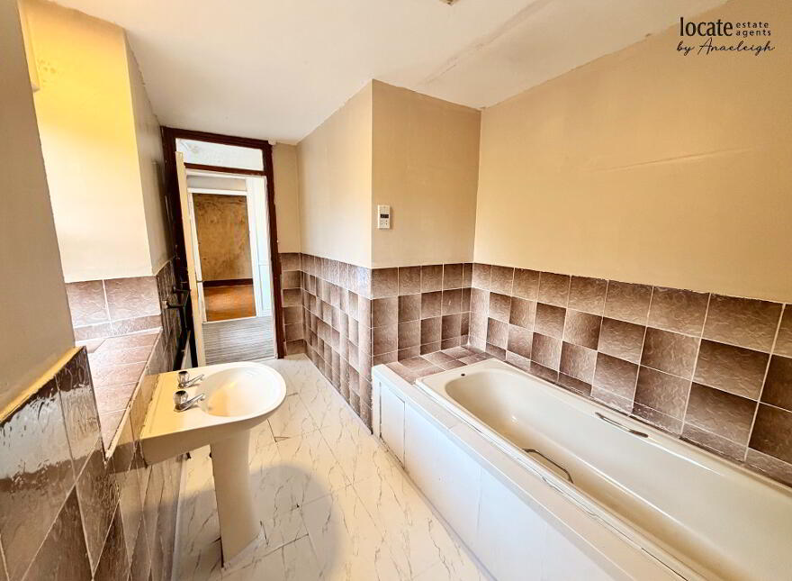 4 Upper Killea Road, Derry, BT48 9XS
