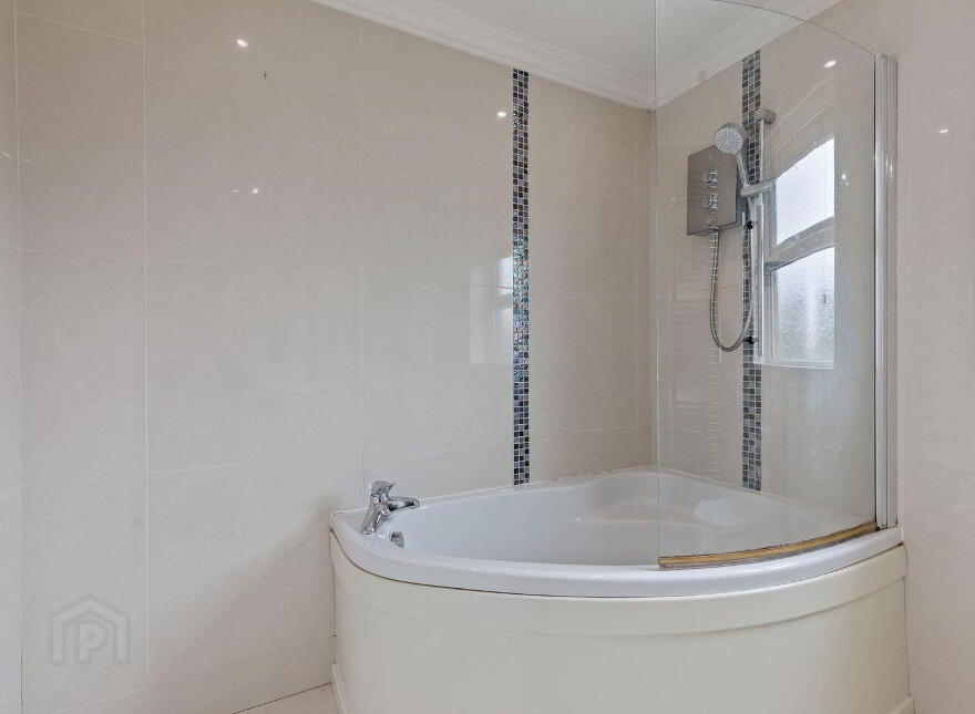 76 Ballycrochan Avenue, Bangor, BT19 7LA