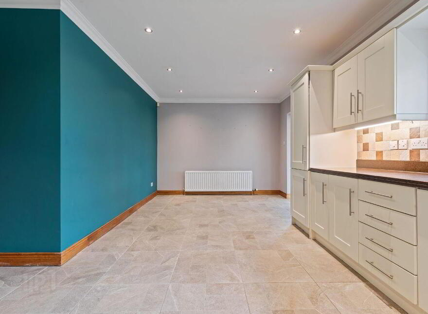 76 Ballycrochan Avenue, Bangor, BT19 7LA