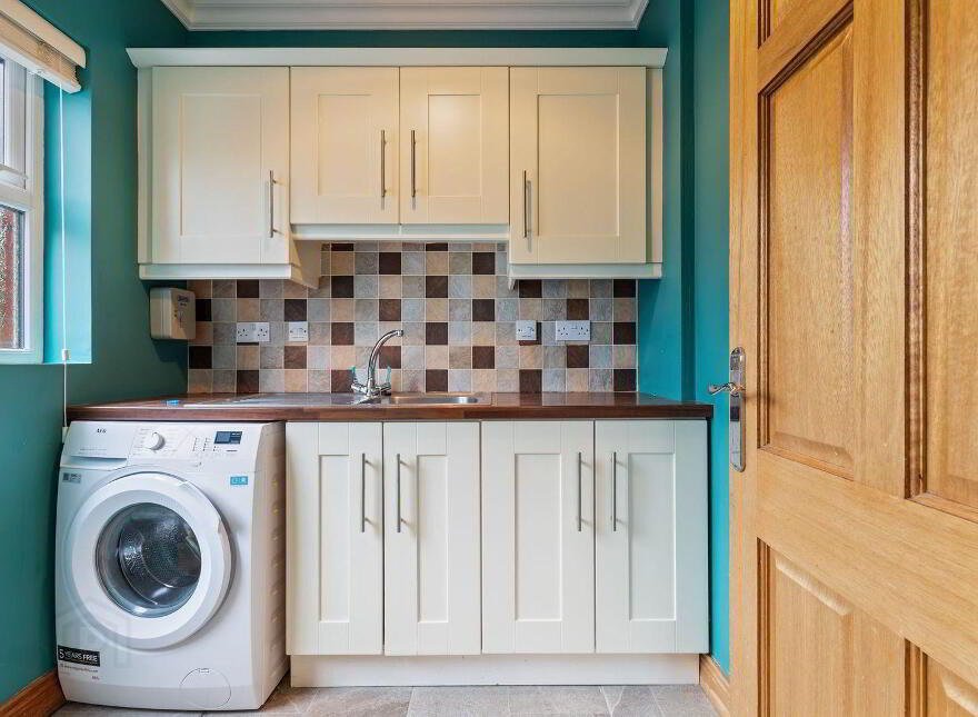 76 Ballycrochan Avenue, Bangor, BT19 7LA