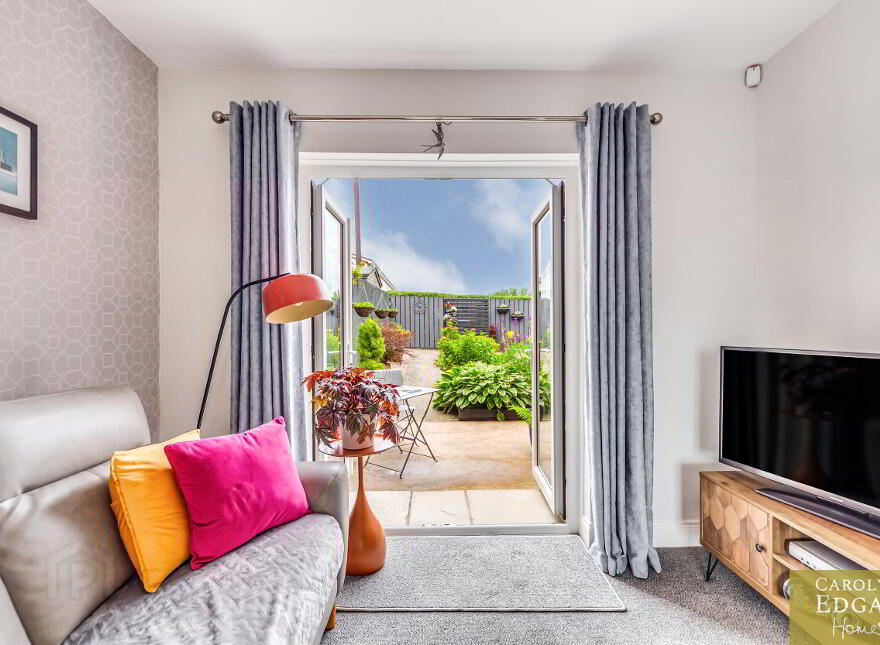 4 Rossenara Court, Comber, Newtownards, BT23 5GX