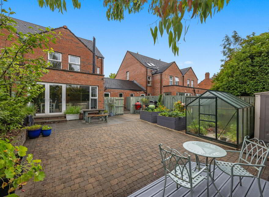 361A Upper Newtownards Road, Belfast, BT4 3LF