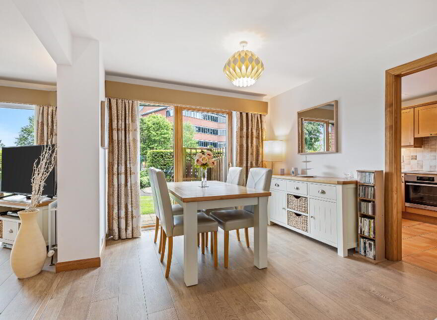 3 Castle Lodge, Bangor, BT20 4LX