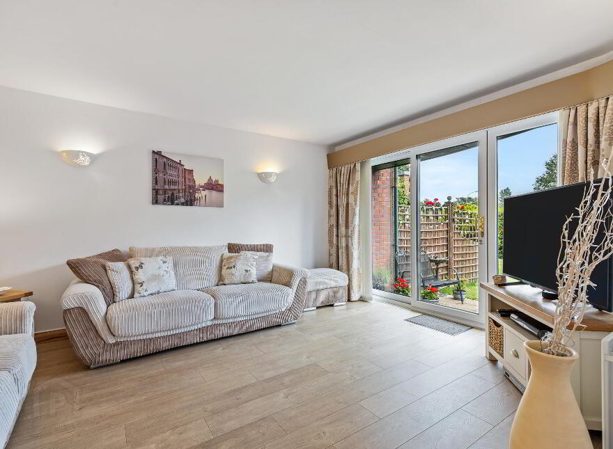 3 Castle Lodge, Bangor, BT20 4LX