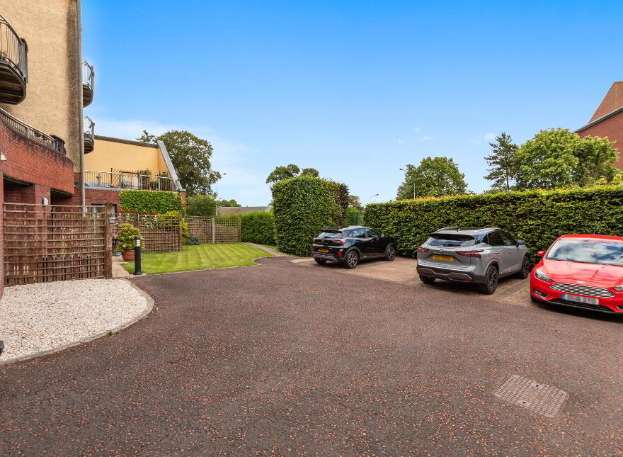 3 Castle Lodge, Bangor, BT20 4LX