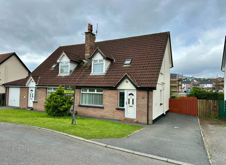 83 Larchmont, Armagh Road, Newry, BT35 6TX