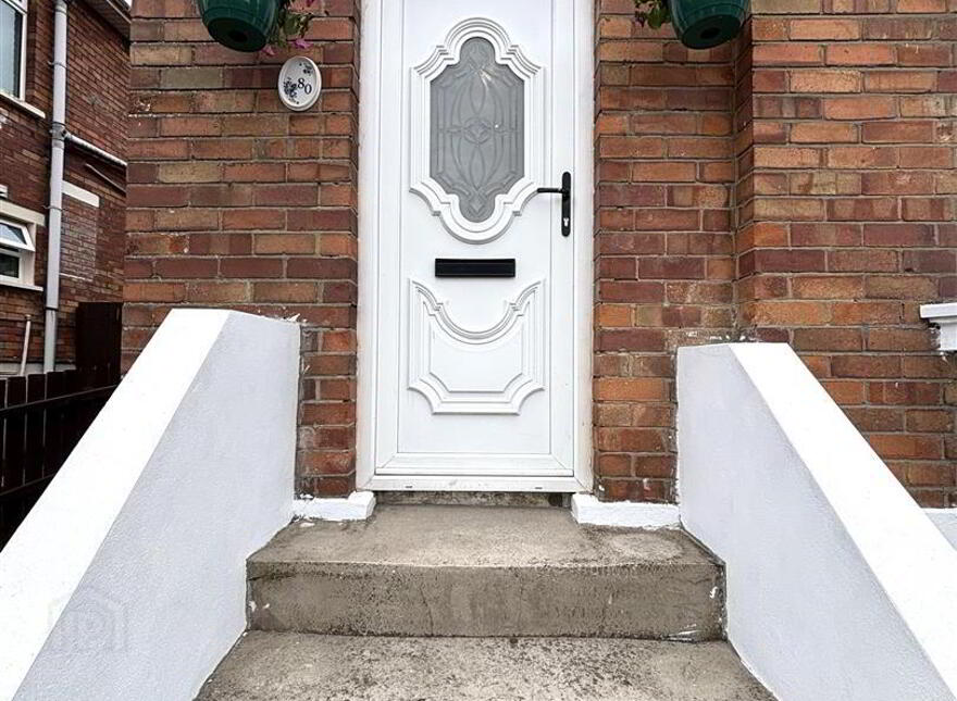 80 Carrs Glen Park, Belfast, BT14 8HF