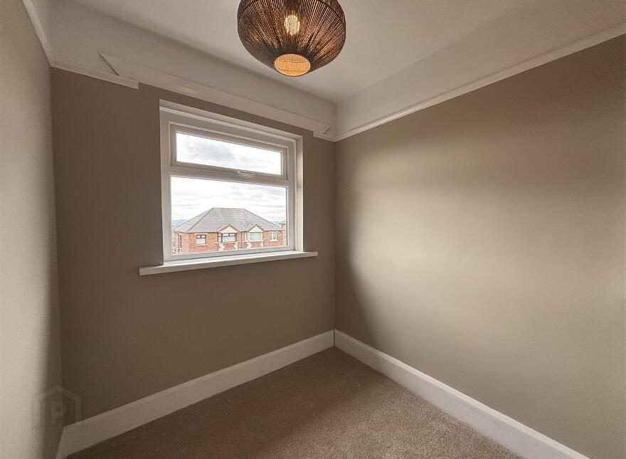 80 Carrs Glen Park, Belfast, BT14 8HF