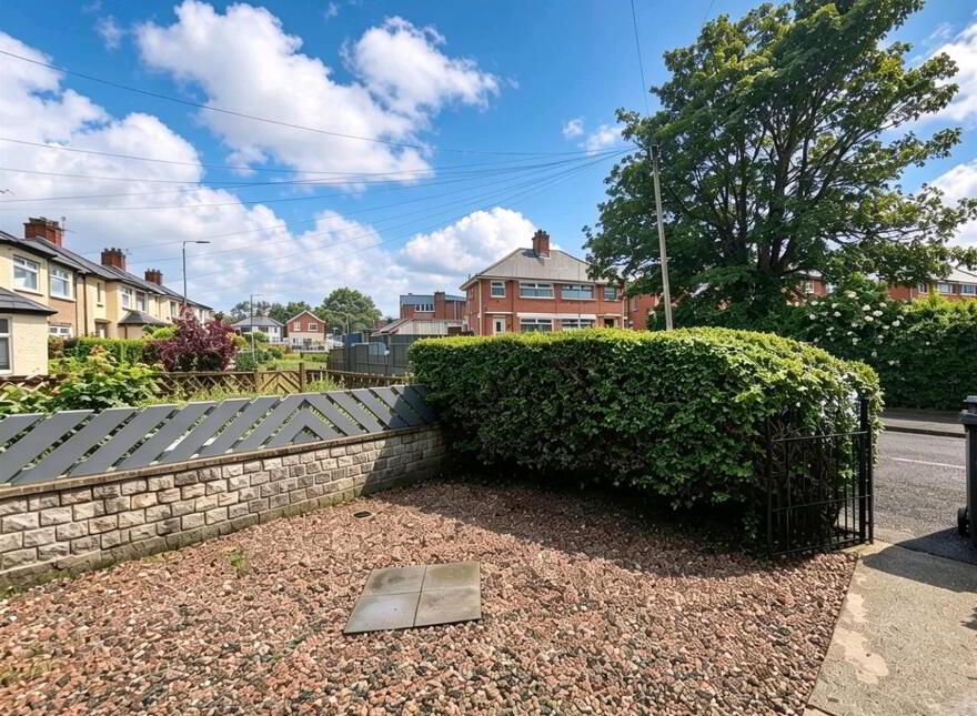 63 Joanmount Gardens, Belfast, BT14 6NY