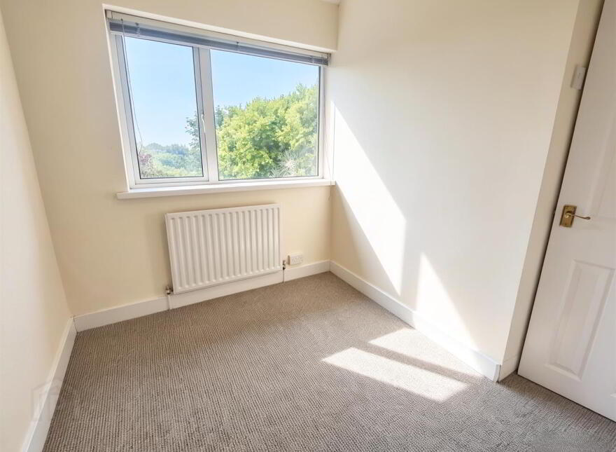 63 Joanmount Gardens, Belfast, BT14 6NY