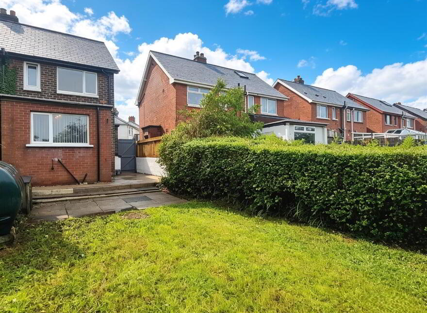 63 Joanmount Gardens, Belfast, BT14 6NY