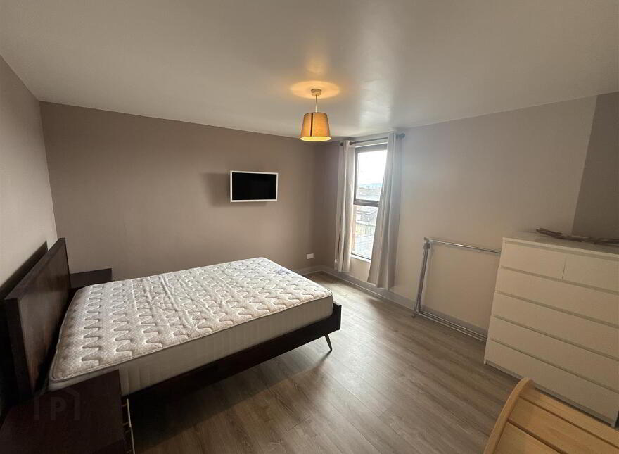 Flat 5, 8 Cliftonville Avenue, Belfast, BT14 6BX