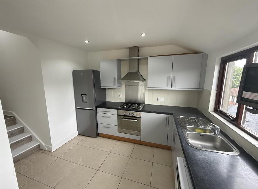 Flat 5, 8 Cliftonville Avenue, Belfast, BT14 6BX