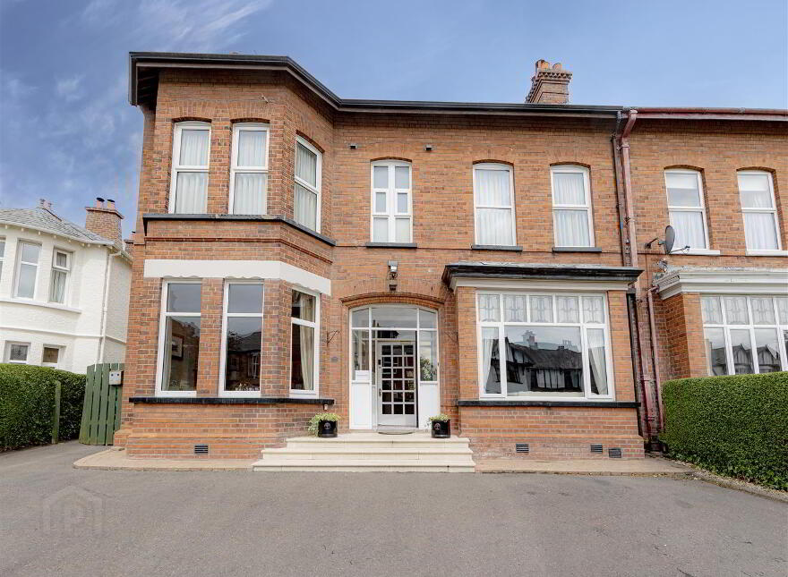 Somerton House, 22 Lansdowne Road, Belfast, BT15 4DB
