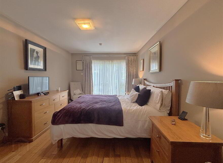 Somerton House, 22 Lansdowne Road, Belfast, BT15 4DB