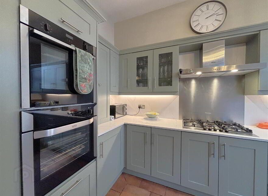 Somerton House, 22 Lansdowne Road, Belfast, BT15 4DB
