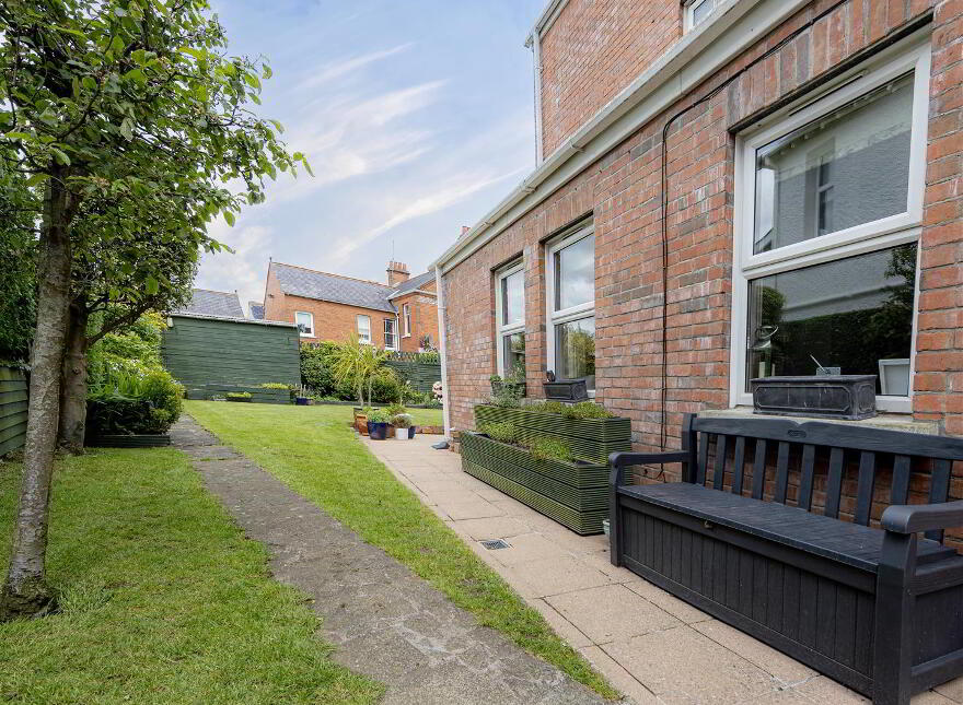 Somerton House, 22 Lansdowne Road, Belfast, BT15 4DB