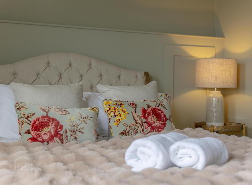 Somerton House, 22 Lansdowne Road, Belfast, BT15 4DB