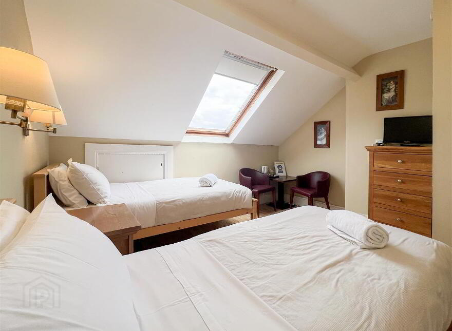Somerton House, 22 Lansdowne Road, Belfast, BT15 4DB