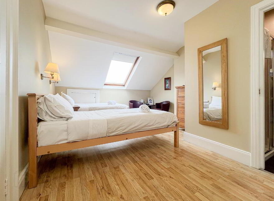 Somerton House, 22 Lansdowne Road, Belfast, BT15 4DB