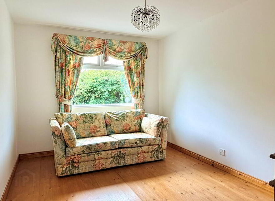 140 Armagh Road, Portadown, BT62 4EW