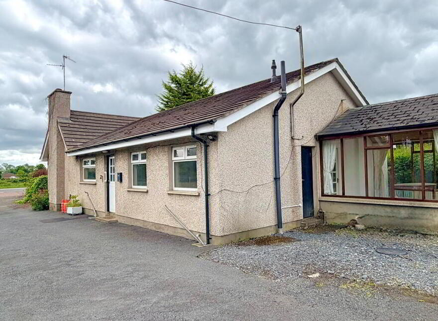 140 Armagh Road, Portadown, BT62 4EW