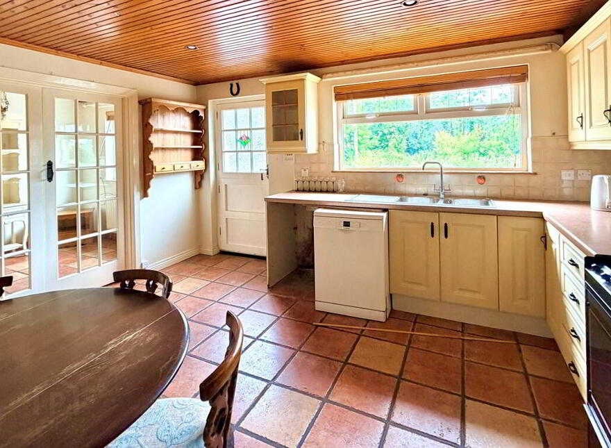 140 Armagh Road, Portadown, BT62 4EW