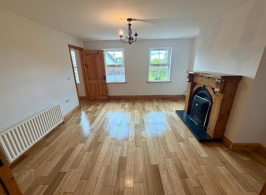 12 Castleburn, Ballymote, F56X093