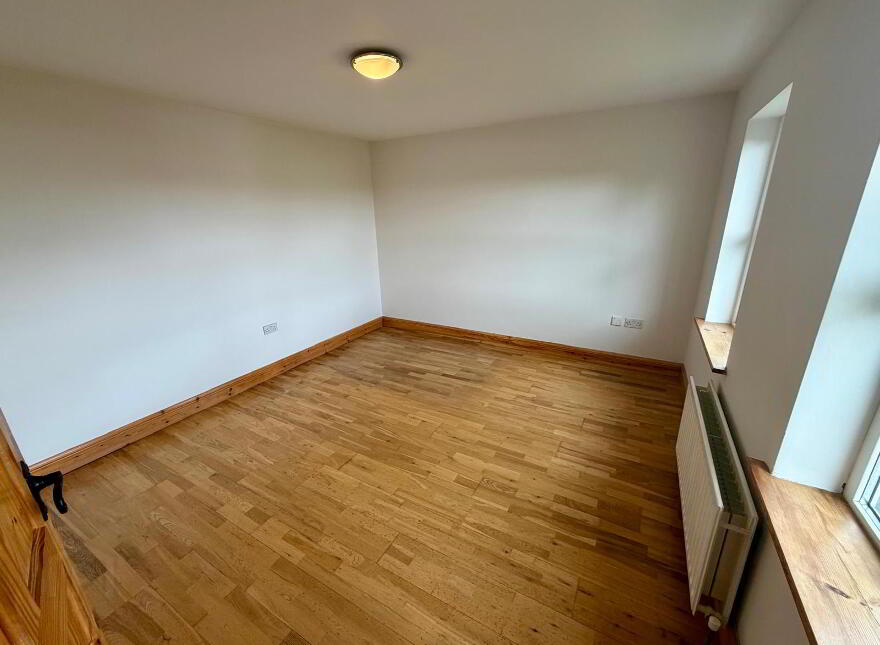 12 Castleburn, Ballymote, F56X093