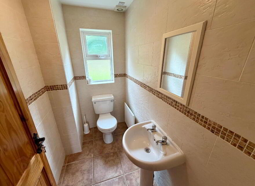 12 Castleburn, Ballymote, F56X093