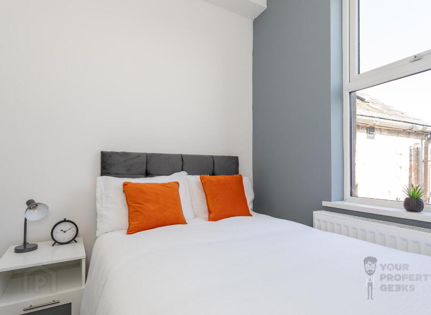 Room 3, 787 Crumlin Road, Belfast, BT14 8AA