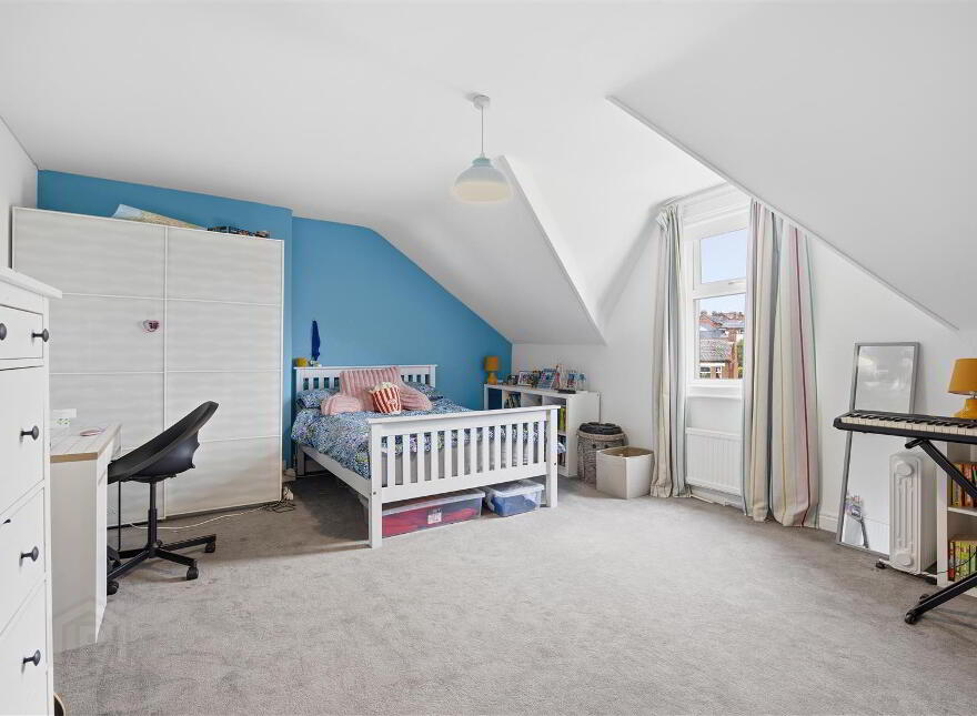 376 Cregagh Road, Upper Knockbreda, Belfast, BT6 9EY