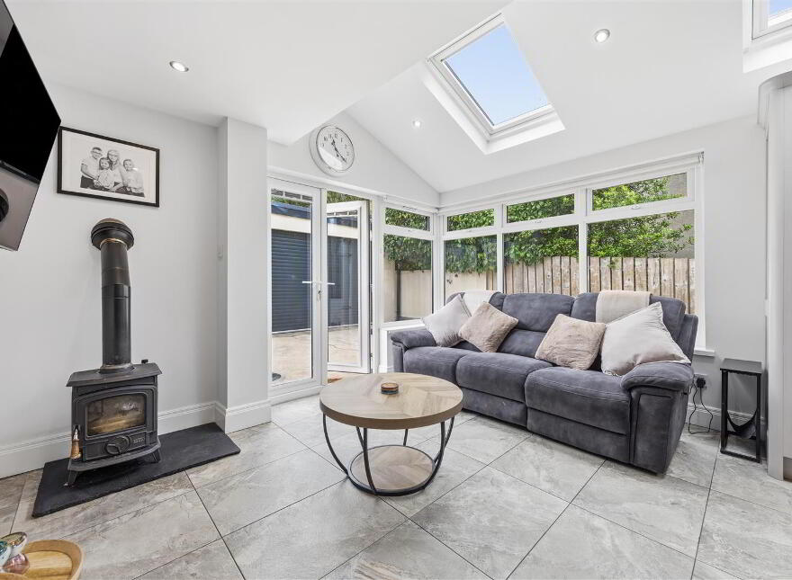 376 Cregagh Road, Upper Knockbreda, Belfast, BT6 9EY