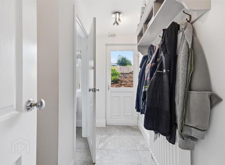 376 Cregagh Road, Upper Knockbreda, Belfast, BT6 9EY