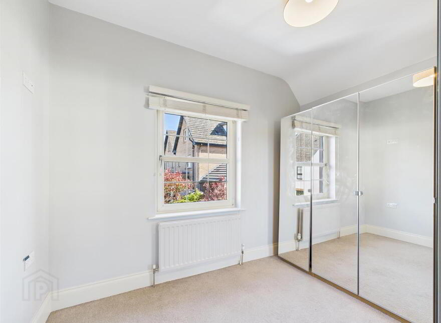 6 Bracken Hill Terrace, Ballymaconaghy Road, Belfast, BT8 6ZT