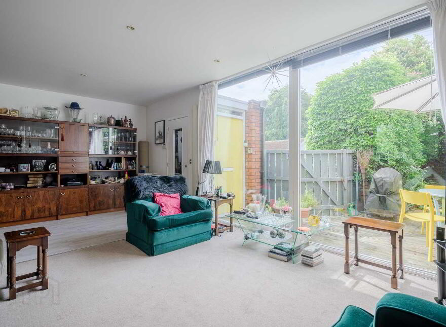 3 Cabin Hill Close, 483 Upper Newtownards Road, Belfast, BT4 3LL