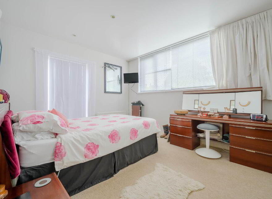 3 Cabin Hill Close, 483 Upper Newtownards Road, Belfast, BT4 3LL