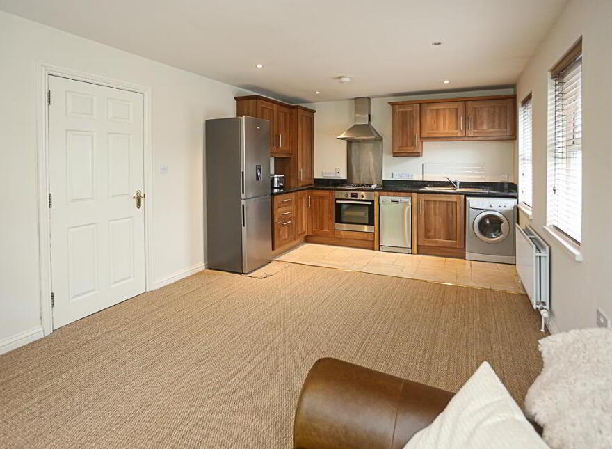 Apt 4, 24 Croft Road, Holywood, BT18 0PB