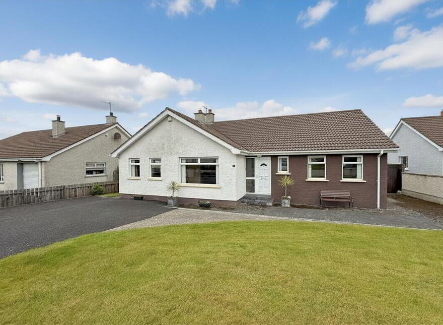 15 Caldwell Park, Portrush, BT56 8PJ