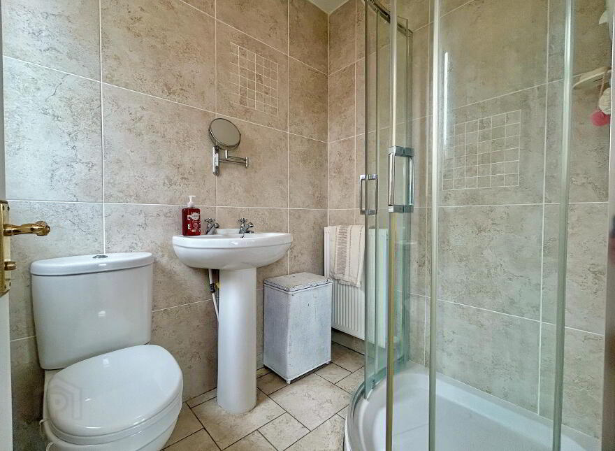 15 Caldwell Park, Portrush, BT56 8PJ