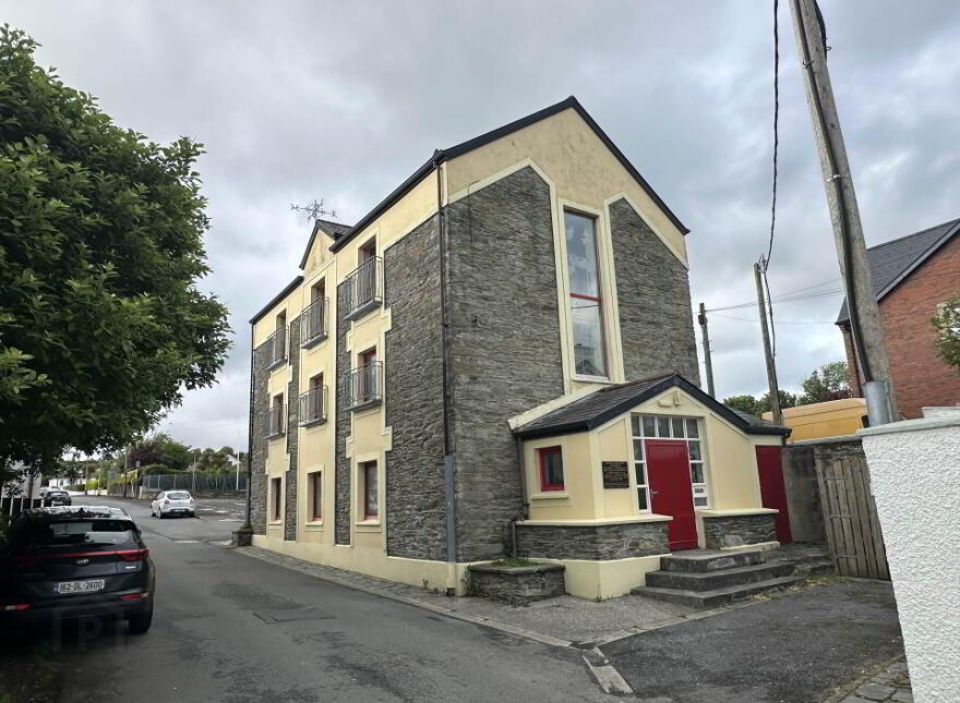 The Cornstore Building, Bath Terrace Lane, Moville, F93V402