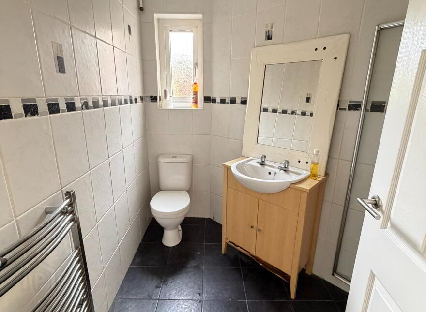 8a Greenview Way, Antrim, BT41 4EG