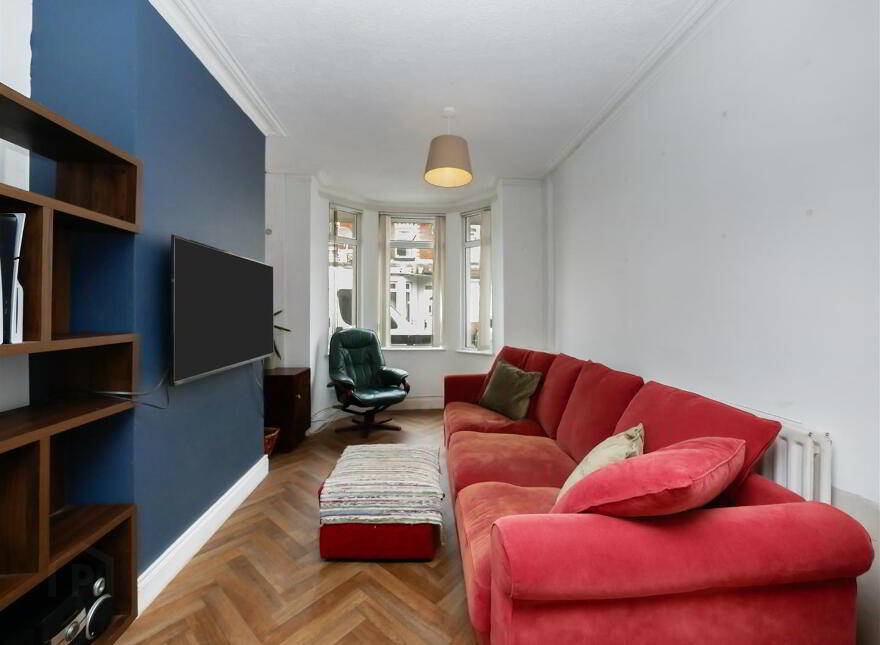 49 Ardenvohr Street, Woodstock Road, Belfast, BT6 8NB